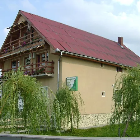 Pensiunea Popasul Iancului Mărişel